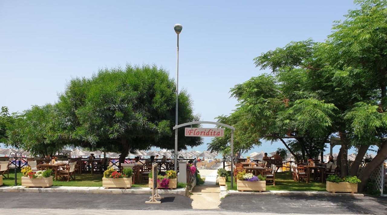 Vrachos Beach Hotel Exterior foto